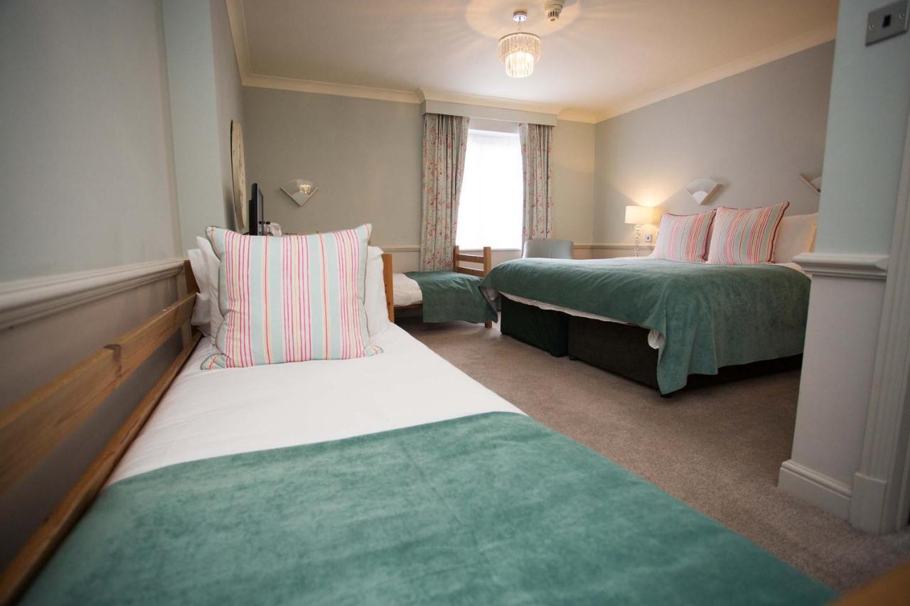 The Wyndham Hotel Clearwell Bagian luar foto