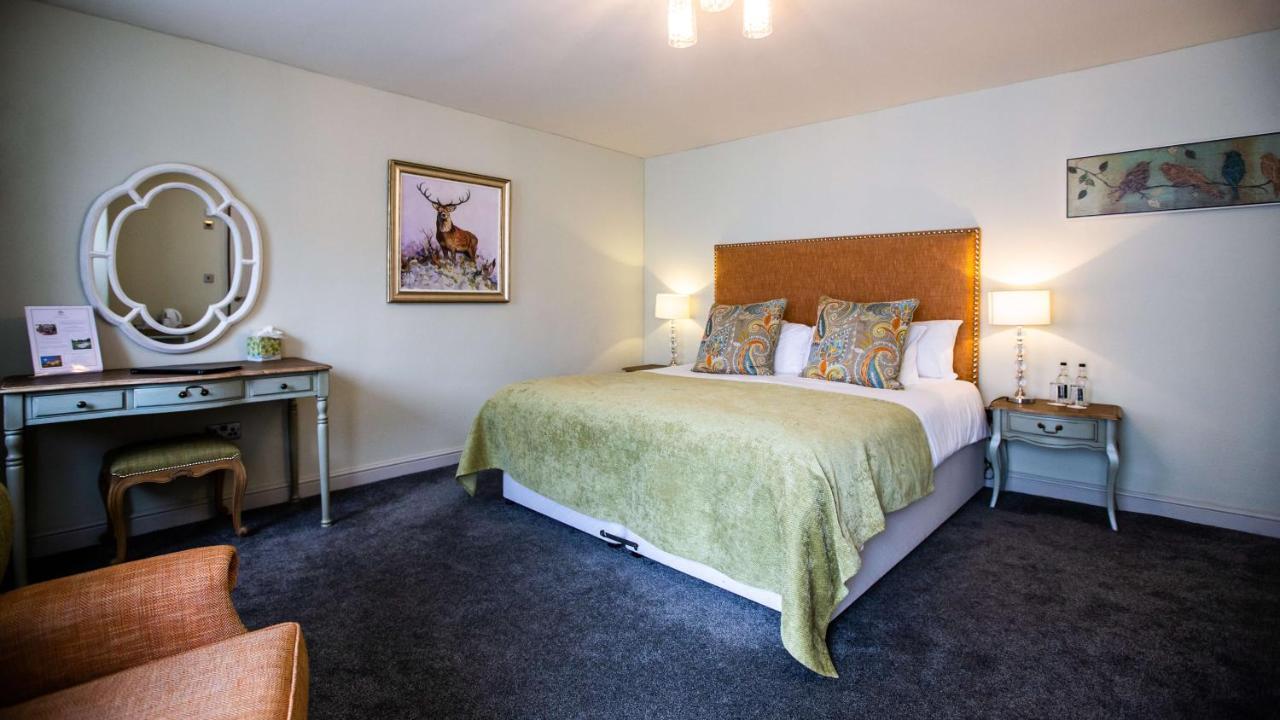 The Wyndham Hotel Clearwell Bagian luar foto