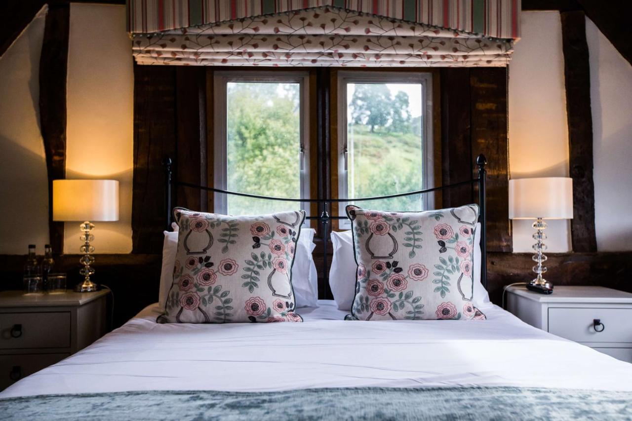 The Wyndham Hotel Clearwell Bagian luar foto