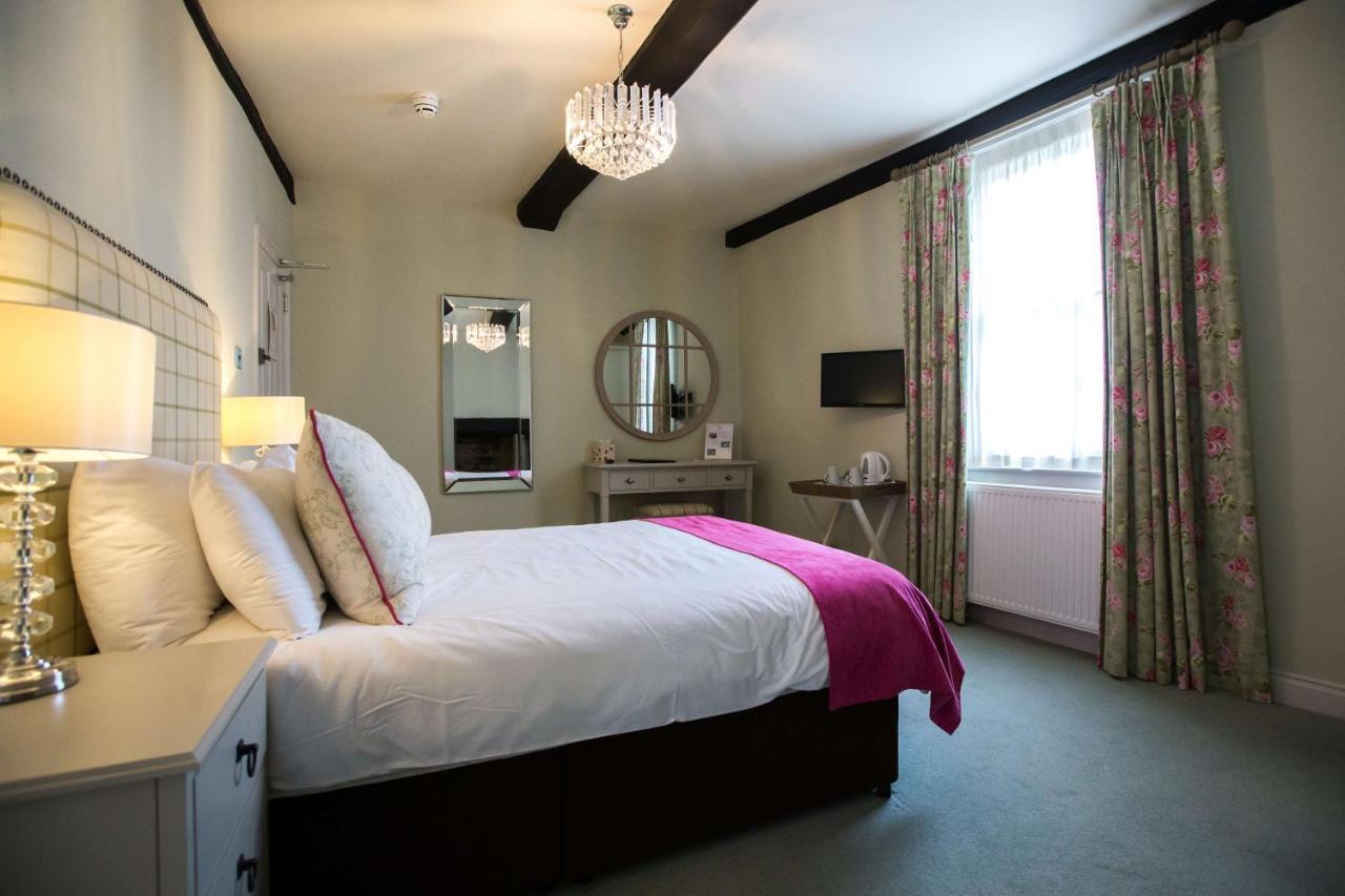 The Wyndham Hotel Clearwell Bagian luar foto